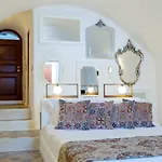 Reflection Cave House 피르고스
