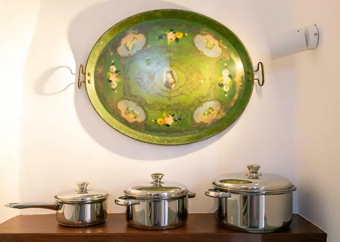 Reflection Cave House *